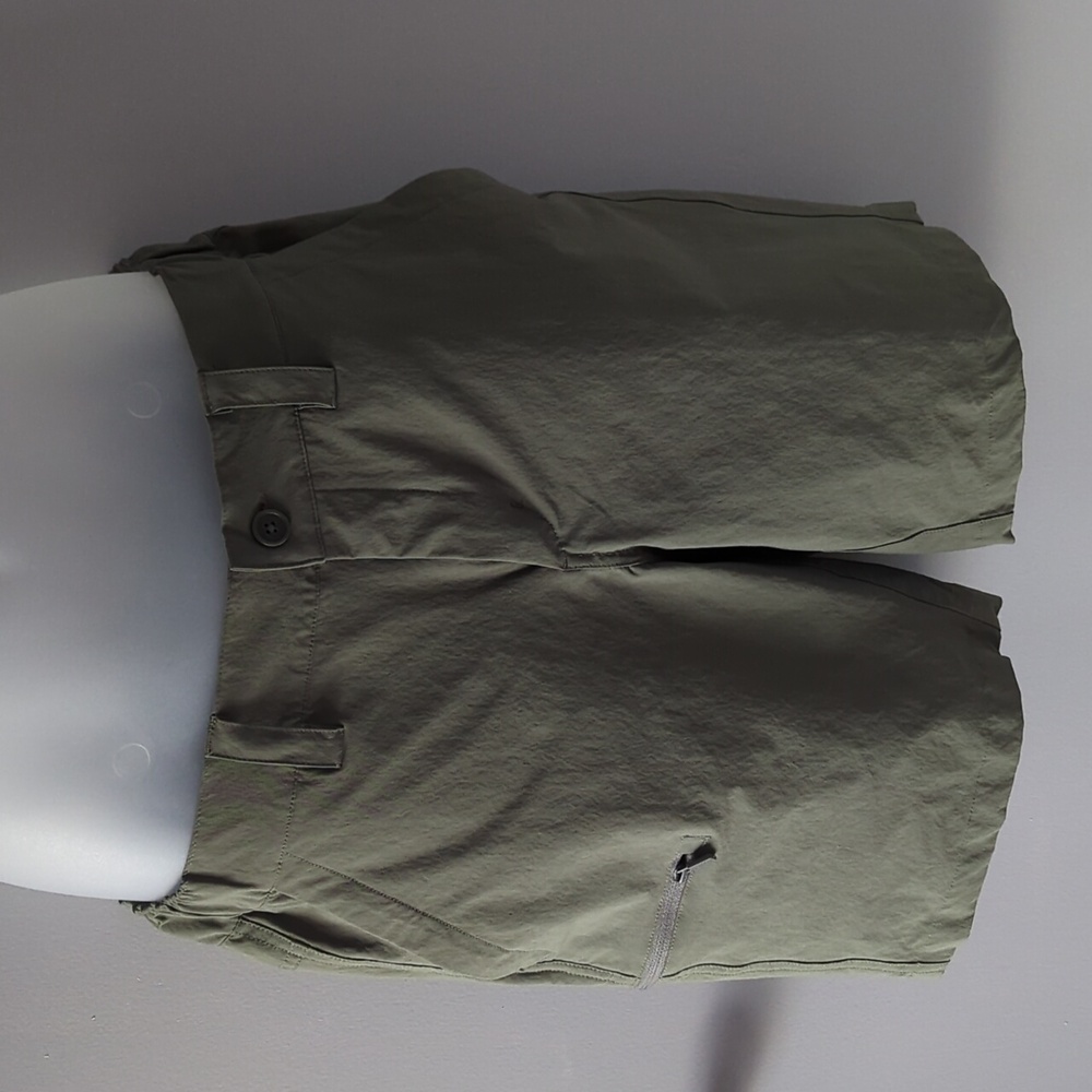 Jockey Men's Cargo Shorts in Olive